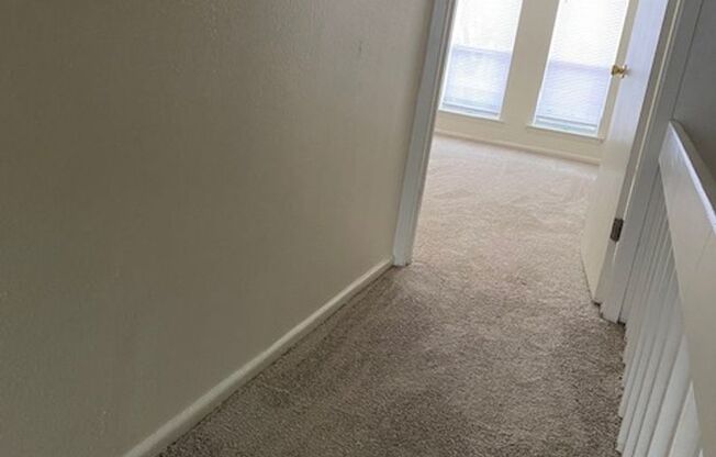 2 beds, 1.5 baths, 1,050 sqft, $1,025, Unit *124