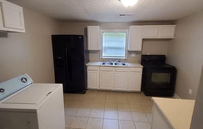 Welcome to this charming 3-bedroom, 1-bathroom house located in Memphis, TN.