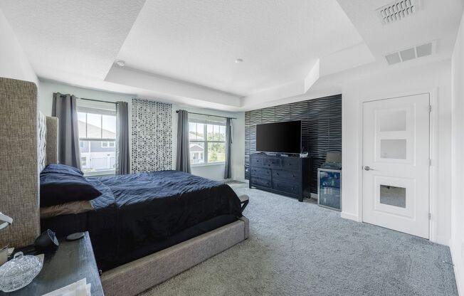 Beautiful 5 Bed/ 3 Bath Home for Rent at Storey Park in Lake Nona!