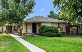 Fantastic Two Bedroom Duplex in University Neighborhood!