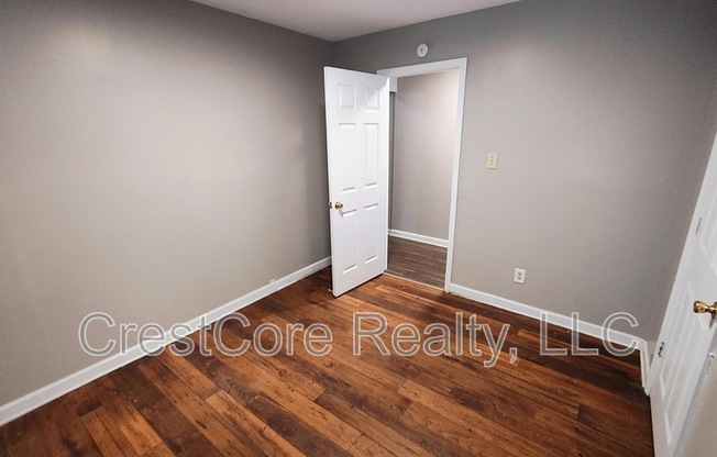 278 HENRY AVE