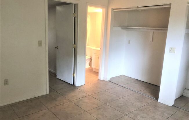 1 bed, 1 bath, $1,100, Unit 525 Morgan Apt 3