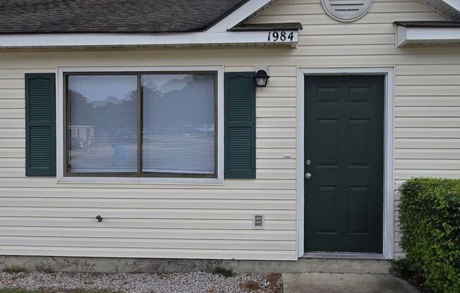 1 bed, 1 bath, 500 sqft, $925, Unit 1984