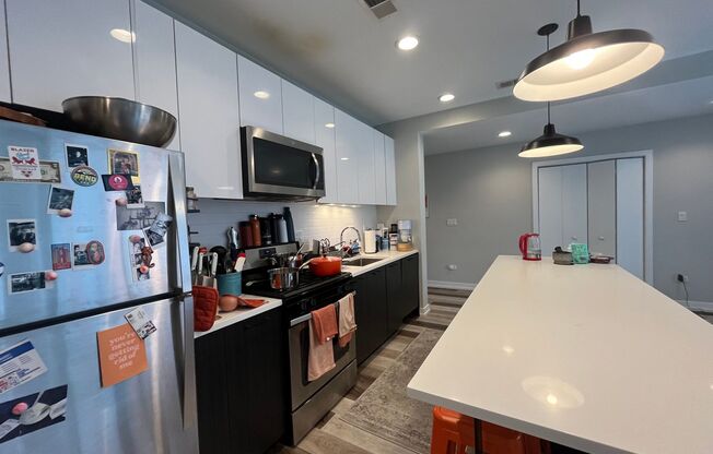 713 N Milwaukee