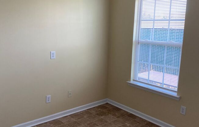 Coming May 1st 2025  ! 2 bedroom 2 bathroom townhome in the heart of Evans
