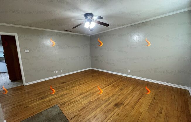 Spacious & Unique! 3 Bed, 1 Bath Home with Bonus Space for Rent