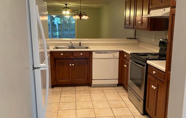 2 beds, 2 baths, $1,100