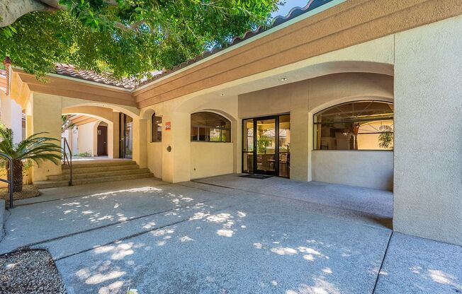 1 bed, 1 bath, $1,600, Unit #337
