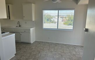 1 bed, 1 bath, 750 sqft, $1,975, Unit 7