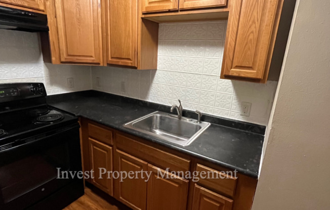 Studio, 1 bath, 312 sqft, $725, Unit 160-61