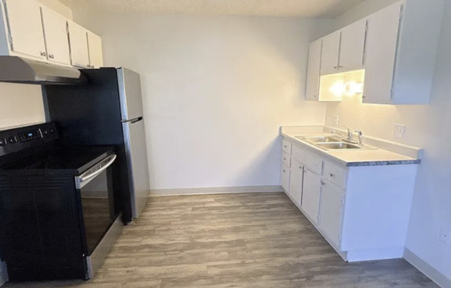 1 bed, 1 bath, 500 sqft, $799, Unit Unit 208