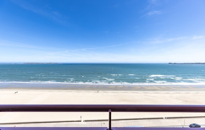 2 beds, 2 baths, 1,180 sqft, $3,200, Unit 13K