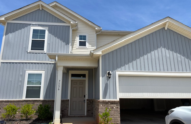 7136 MAPLE RUN CIR