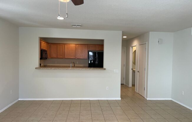 2 beds, 2.5 baths, $1,400