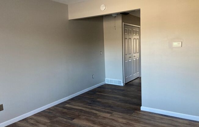 1 bed, 1 bath, 578 sqft, $1,095, Unit B-04