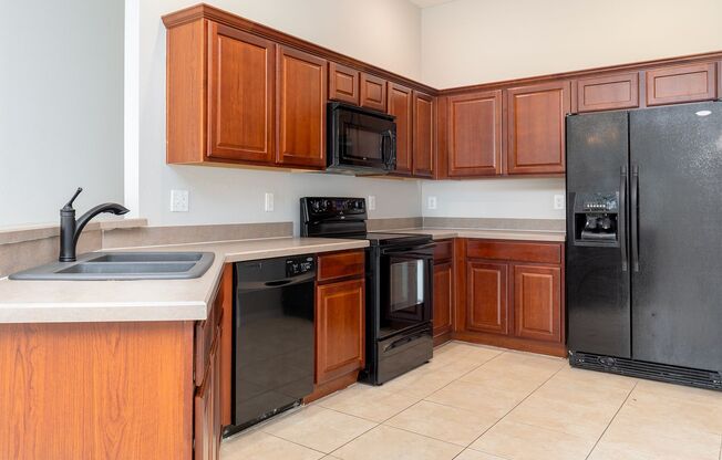 2 beds, 2 baths, $1,800