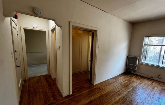 Studio, 1 bath, $1,737.08, Unit 324