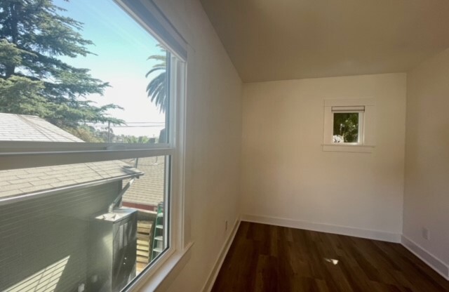 Studio, 1 bath, 400 sqft, $2,350