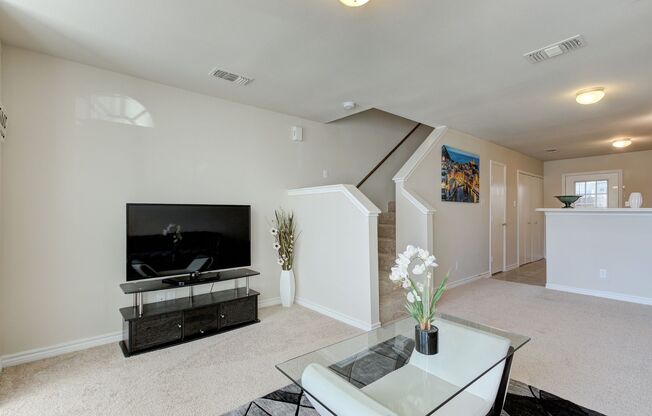 Two Bedroom, Two Bathroom Townhome near Lackland AFB and Medical Center