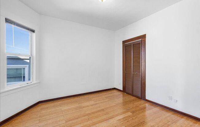 478 Central Ave #B - 1 Bedroom | 1 Bath | Upper unit