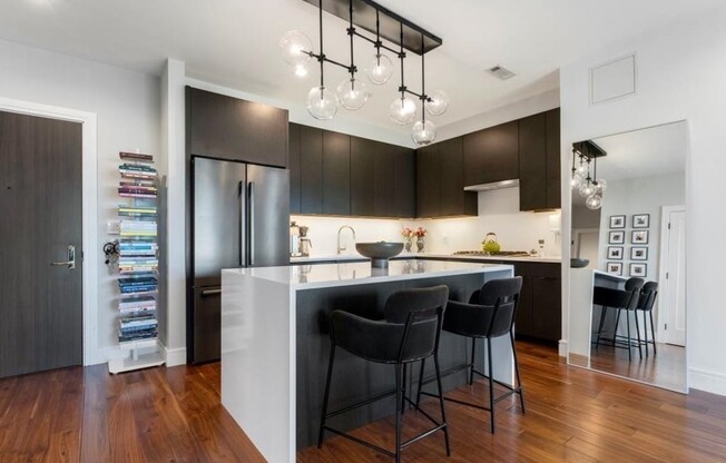 2 beds, 2 baths, 1,195 sqft, $6,500, Unit 321