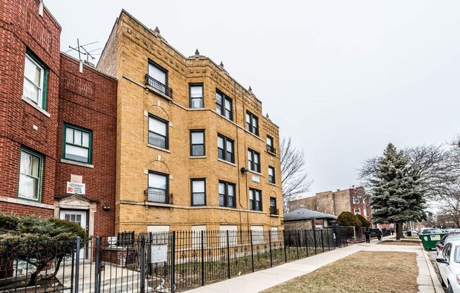 7440 S Phillips