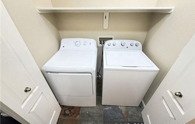 2 beds, 2 baths, $1,437