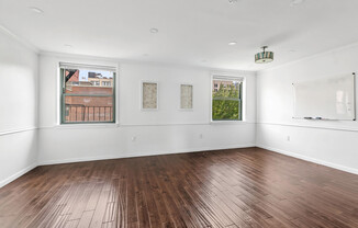 379 W ST