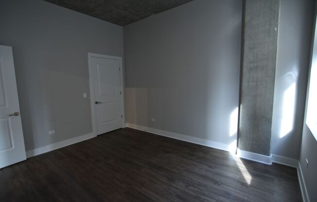 1 bed, 1 bath, 673 sqft, $3,200, Unit 3833-419