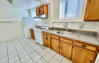 2 beds, 1 bath, 600 sqft, $1,550, Unit 2340B