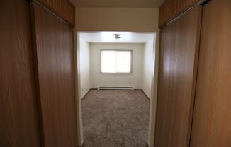 1 bed, 1 bath, $700, Unit 2603-46