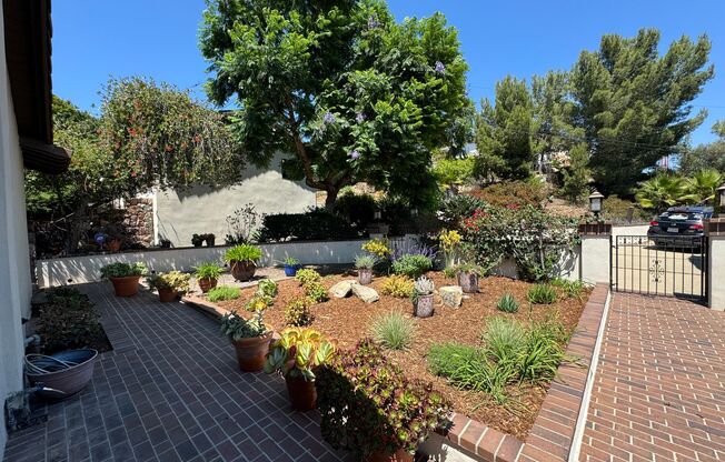 Beautiful Solar Powered View Home in Mt. Helix