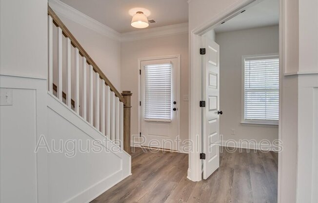 528 FERMOY LN