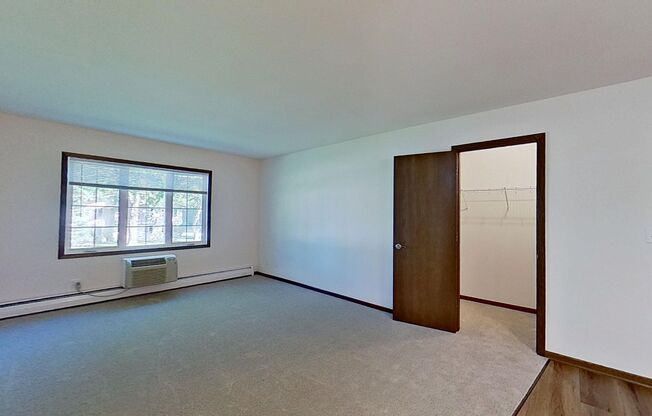 1 bed, 1 bath, $1,208, Unit 22