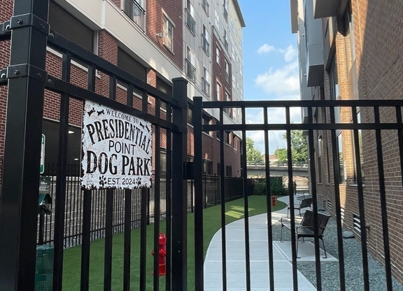 1 bed, 1 bath, 772 sqft, $2,795, Unit 407