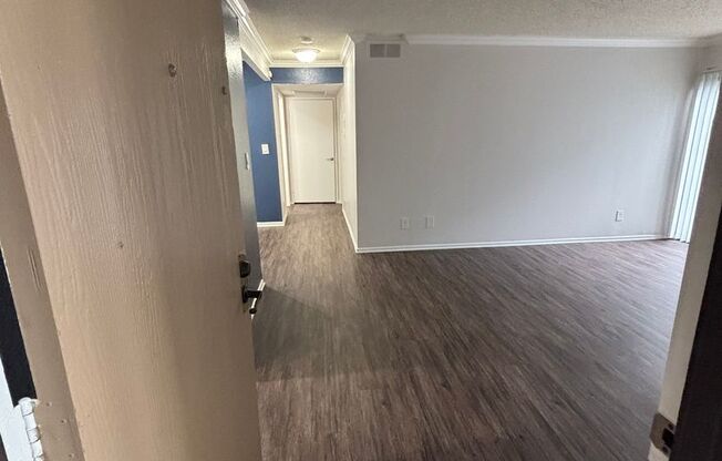 1 bed, 1 bath, 750 sqft, $2,340, Unit 1611