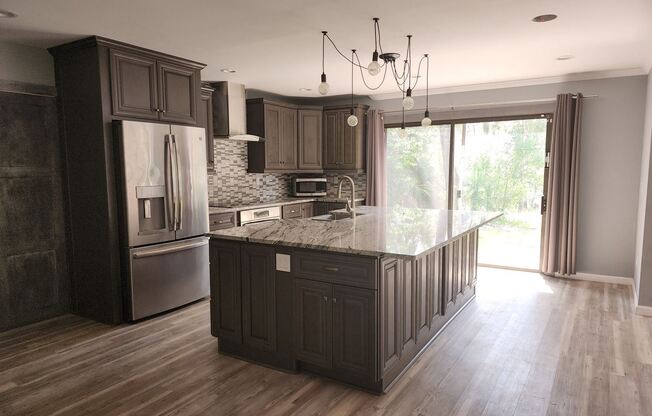 5342 Oak Bay Dr
