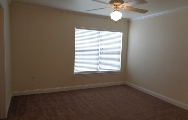 2 beds, 2.5 baths, $1,300