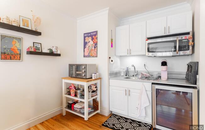 Studio, 1 bath, $3,105, Unit 9BB