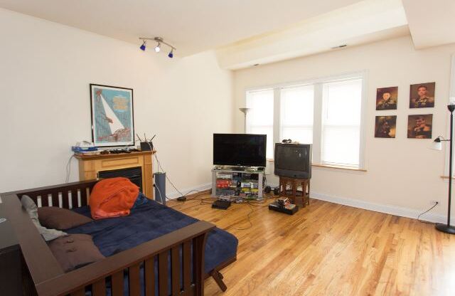 1718 BCH