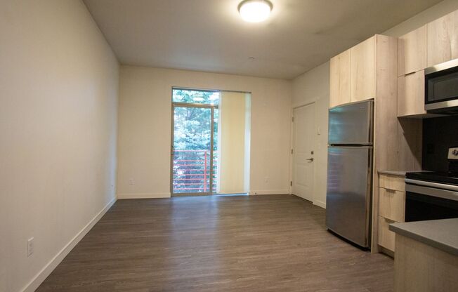 Top Floor Modern 1 Bedroom with Sleek Style + Juliette Balcony!