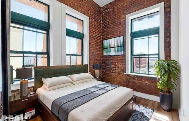 16 HOWARD AVE