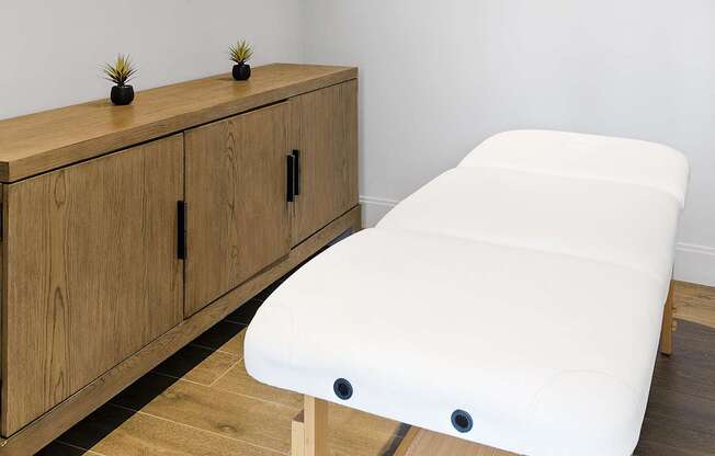 Massage room at 65 Bay Street, Jersey City, NJ, 07302