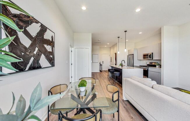 2 beds, 2 baths, 1,169 sqft, $4,000, Unit 3431-501