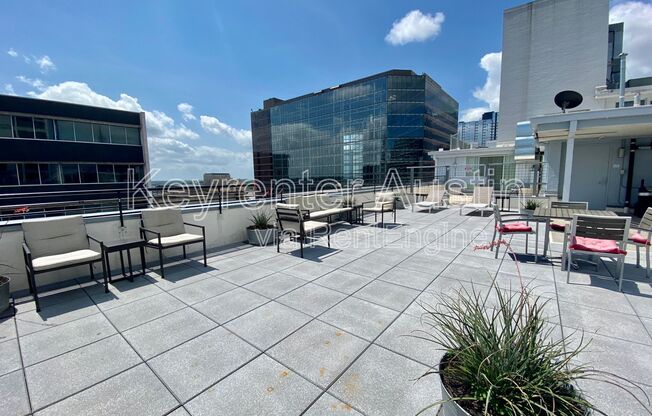 2 beds, 2 baths, 1,170 sqft, $2,550, Unit 1101
