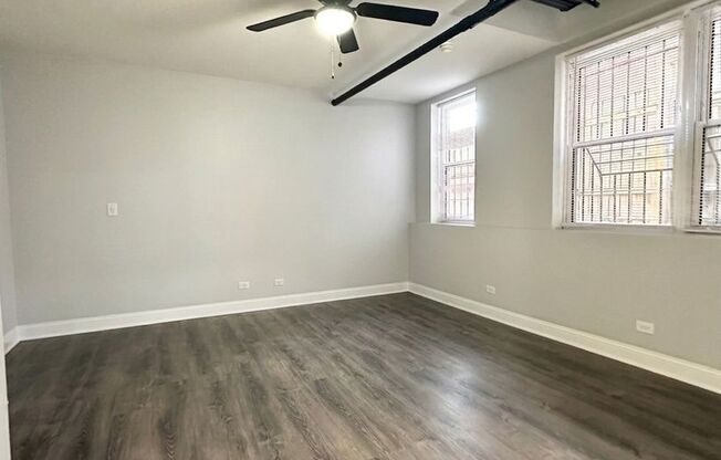 Studio, 1 bath, 375 sqft, $1,300, Unit 4241-G3