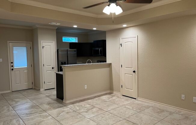 6418 Marcel Way #103, San Antonio, TX. 78233