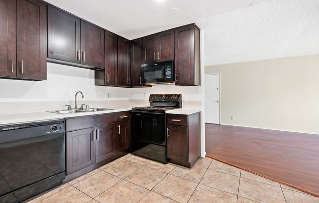 Upgraded kitchen cabinets and countertops at Parthenia Terrace Apartments