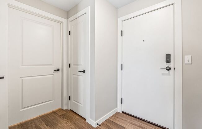 2 beds, 2 baths, 1,132 sqft, $2,000, Unit 3-300