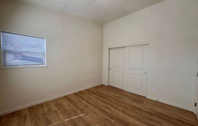 2 beds, 1 bath, $1,750